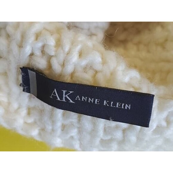 Womens Wool Blend Hat White W/ Pompom Casual Bohemian Style  Anne Klein - Picture 6 of 9